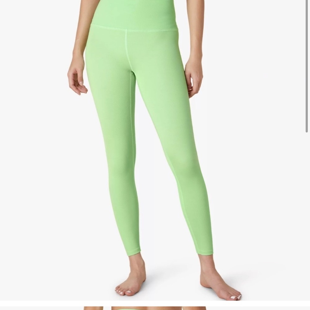 Beyond Yoga lime green high waisted ribbed leggings size small